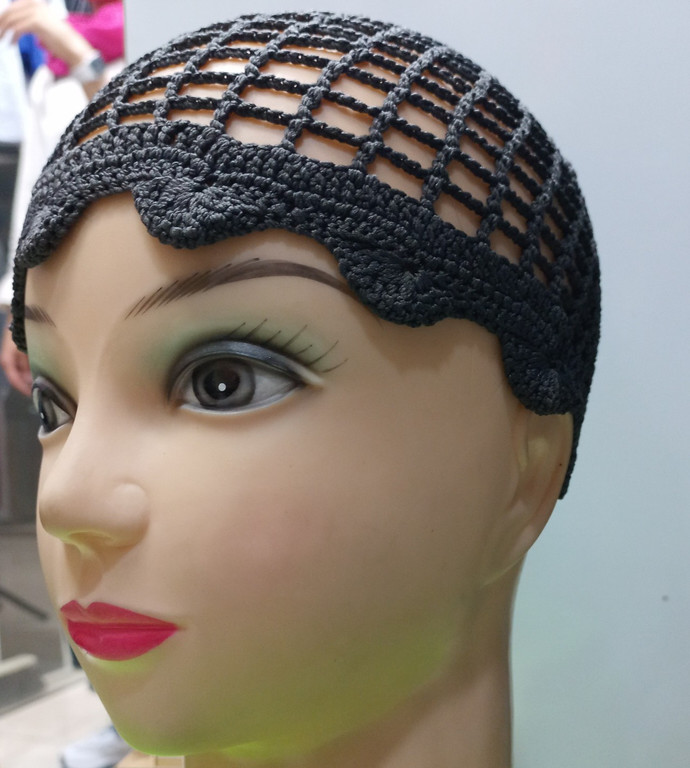 کلاه قلاب بافی طوسی کد ۹۰۰۵